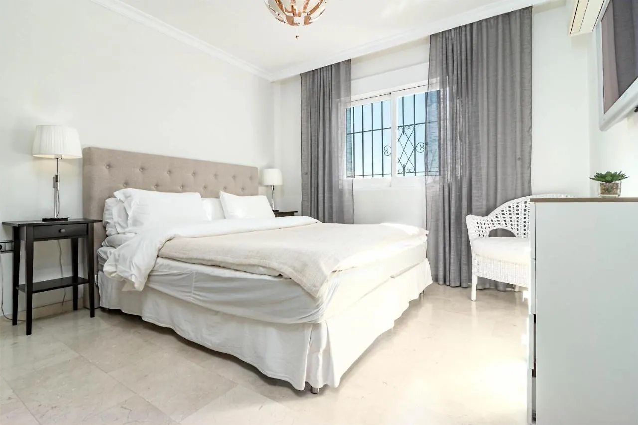 Agc28- Andalucia Garden Club By Roomservices Marbellac